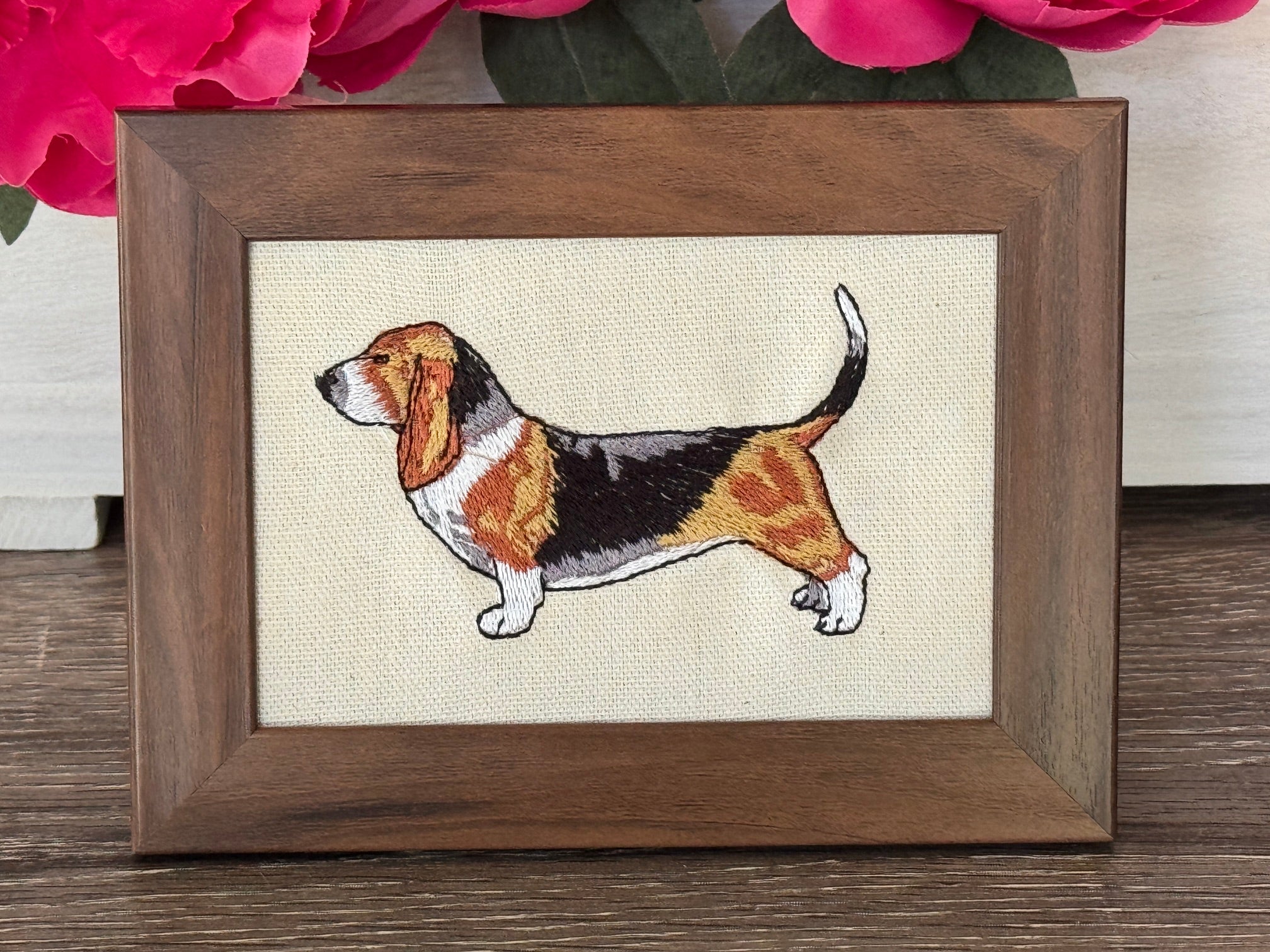 Basset Hound Machine Embroidered Art | Framed Dog Breed Décor