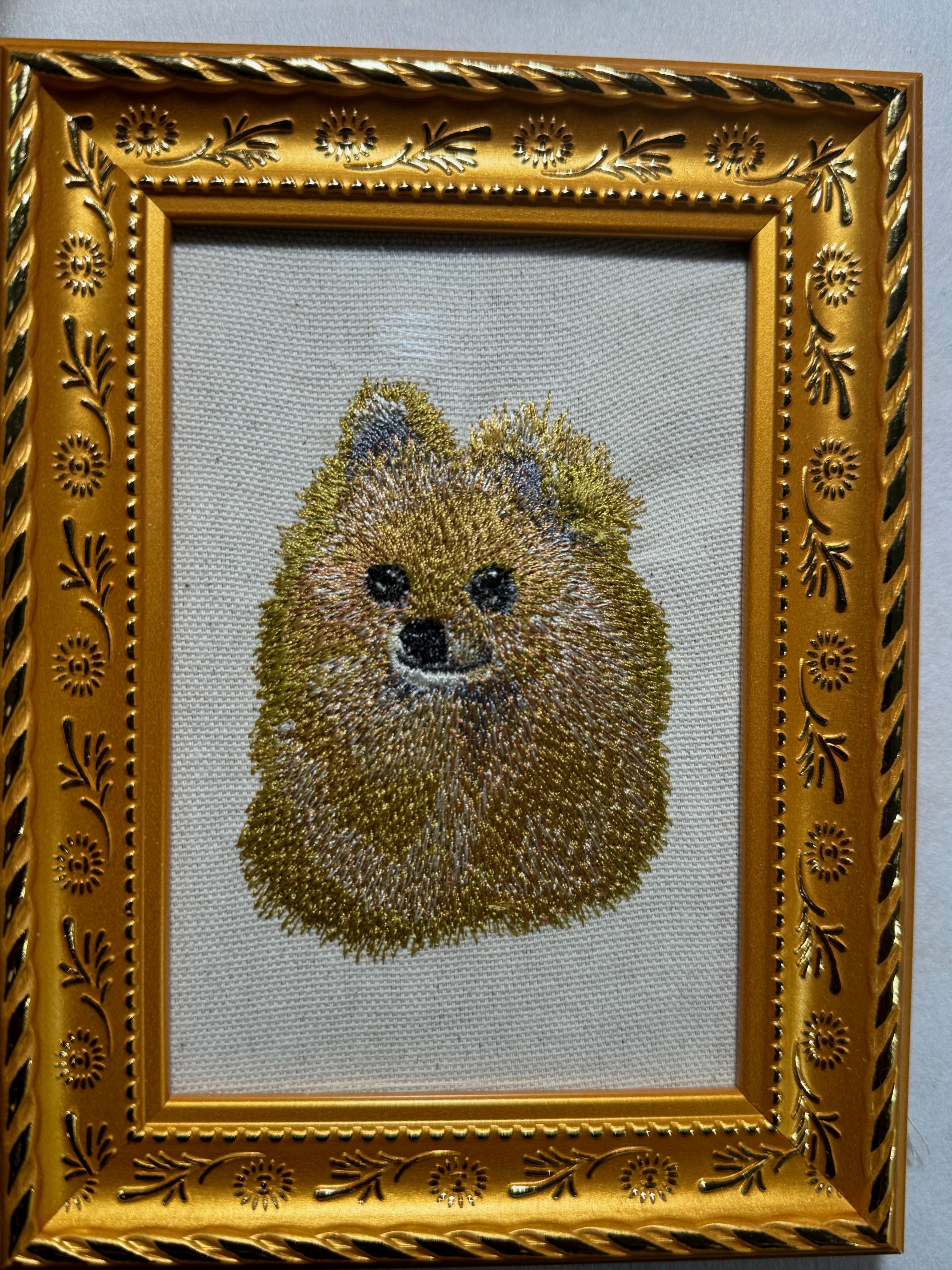 Pomeranian Machine Embroidered Art | Framed Dog Breed Décor