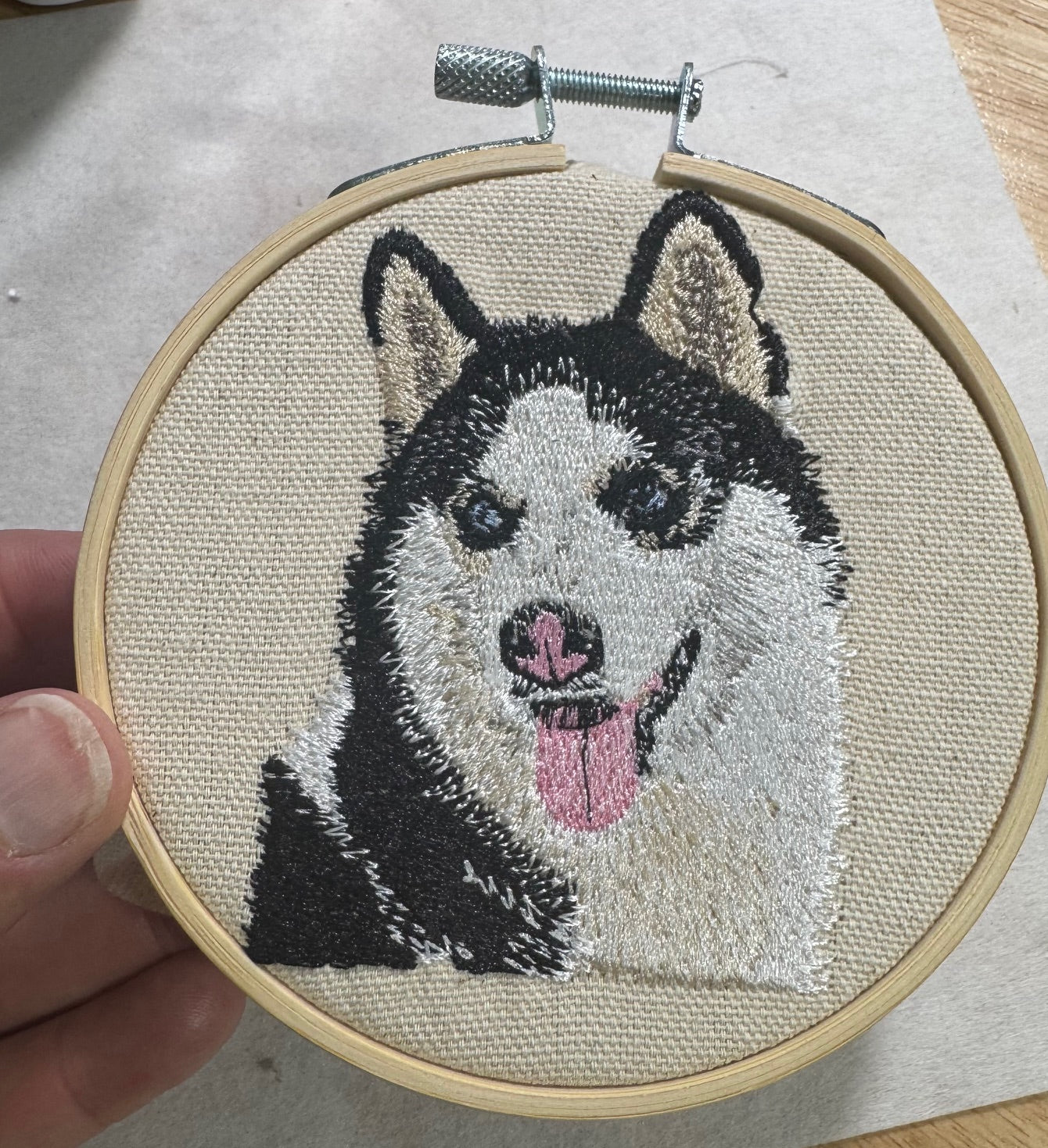 Alaskan Malamute Machine Embroidered Art | Framed Dog Breed Décor