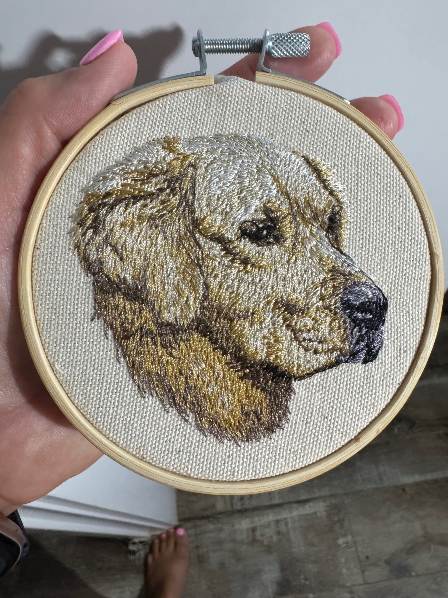 Golden Retriever Profile — Machine Embroidered Framed Art | Tabletop Decor