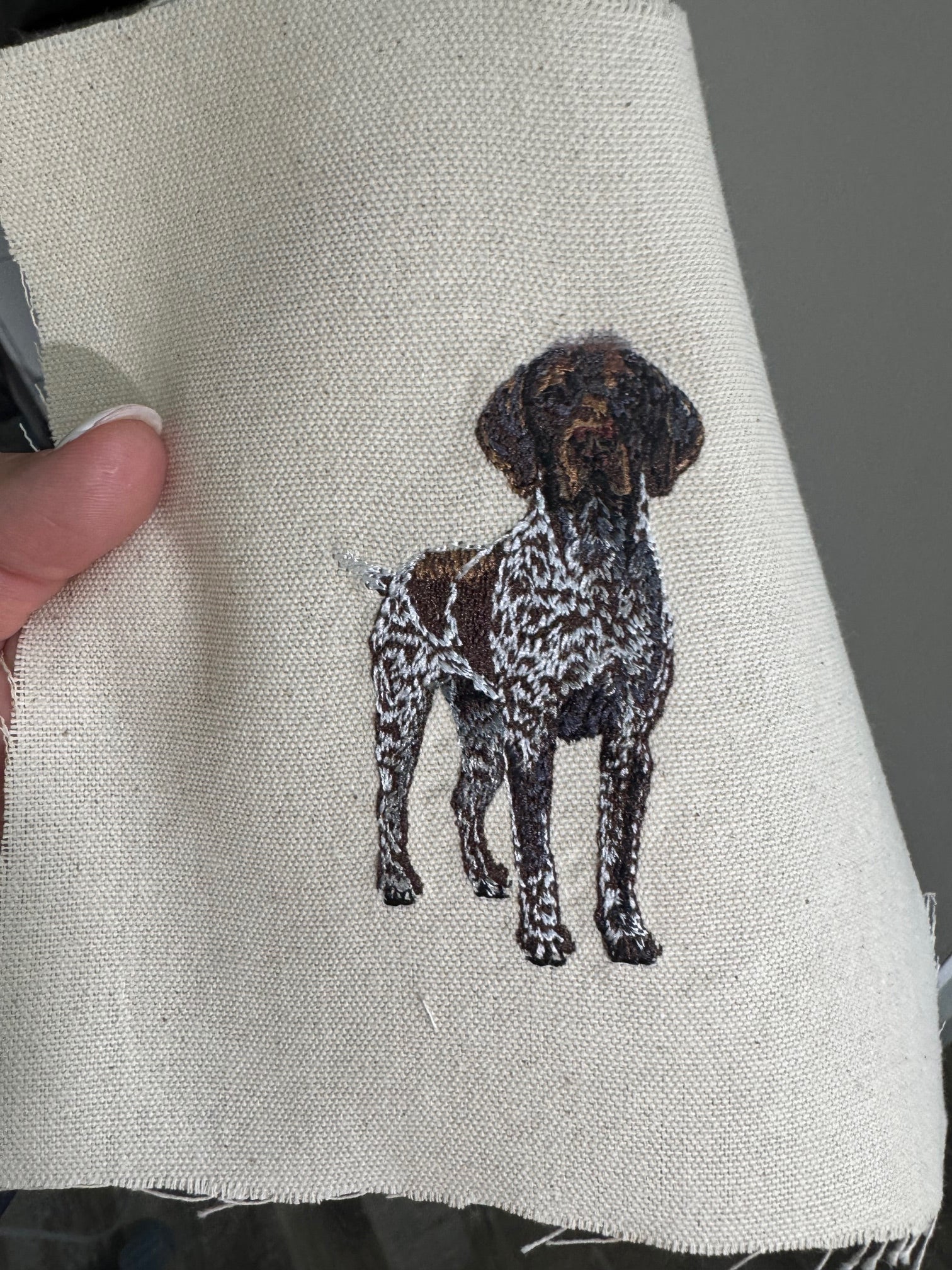 German Pointer Brown Machine Embroidered Art | Framed Dog Breed Décor