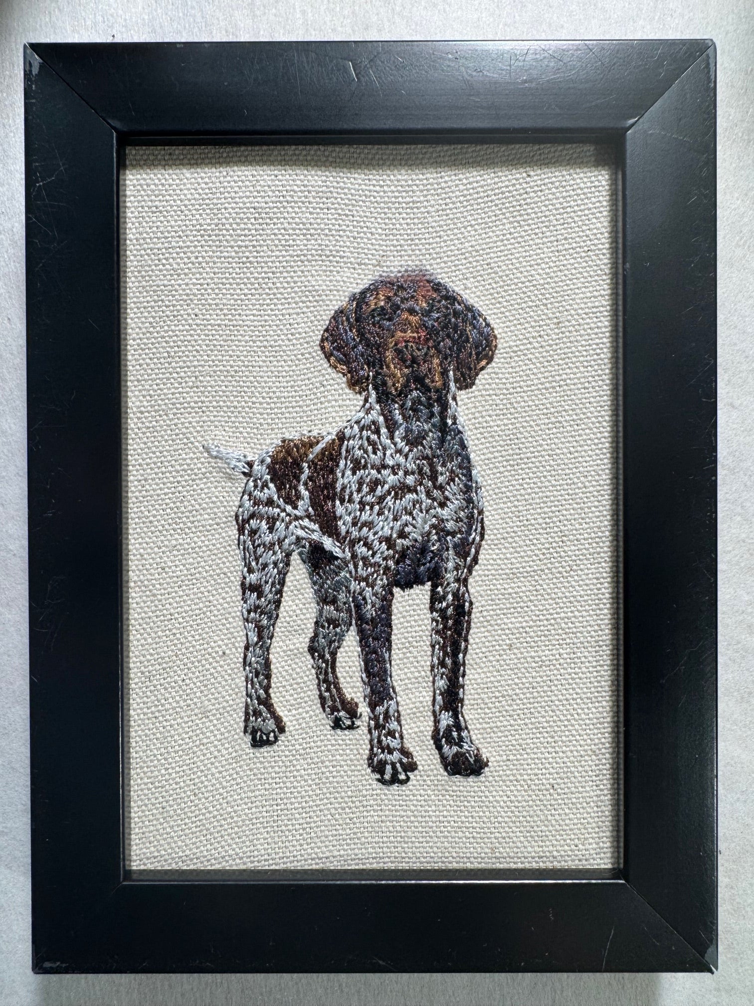 German Pointer Brown Machine Embroidered Art | Framed Dog Breed Décor