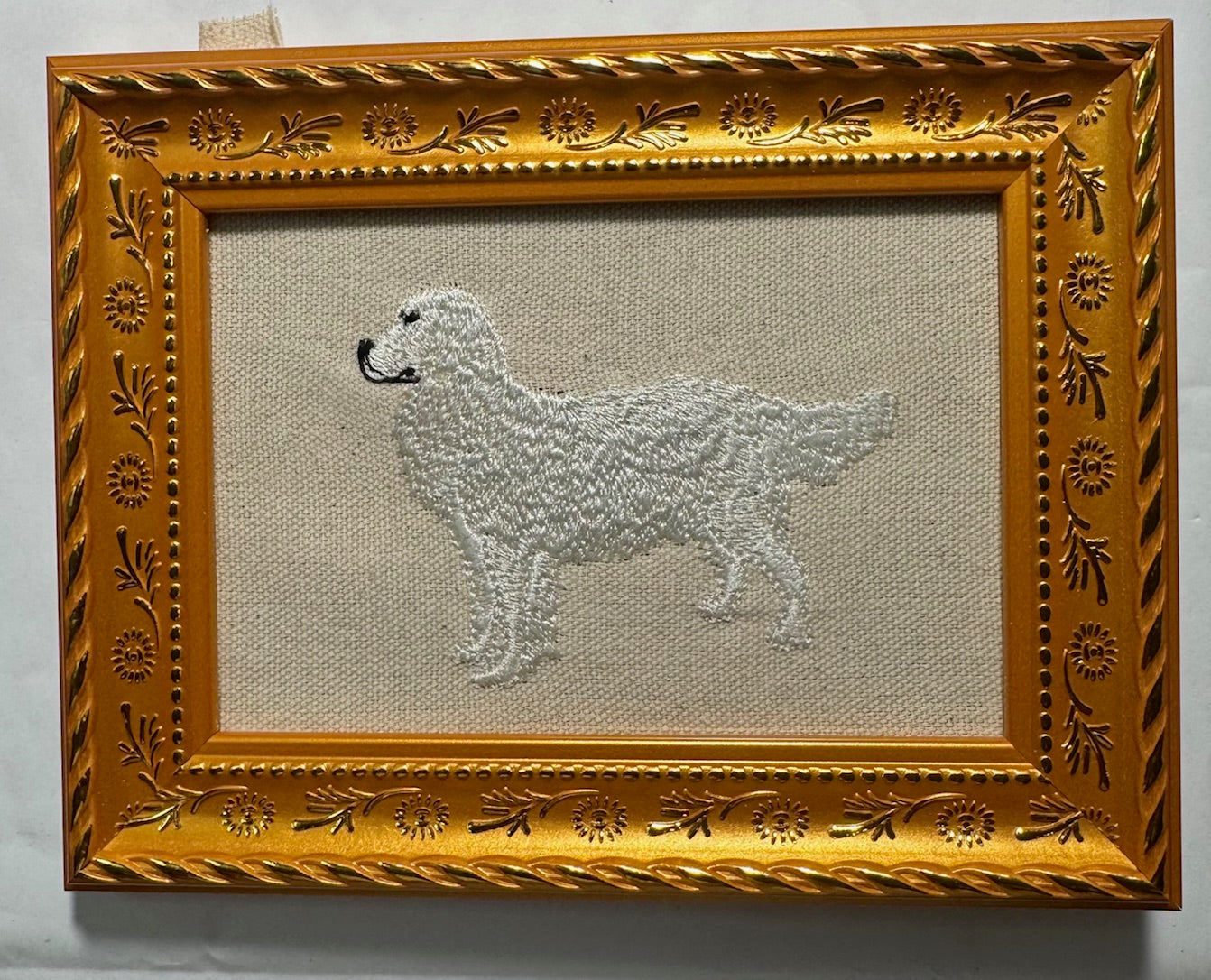 Cream Golden Retriever — Machine Embroidered Framed Art | Tabletop Decor