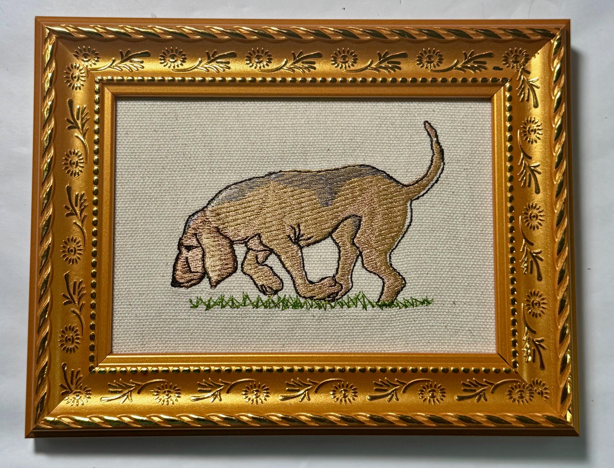 Bloodhound Machine Embroidered Framed Art | Tabletop Decor