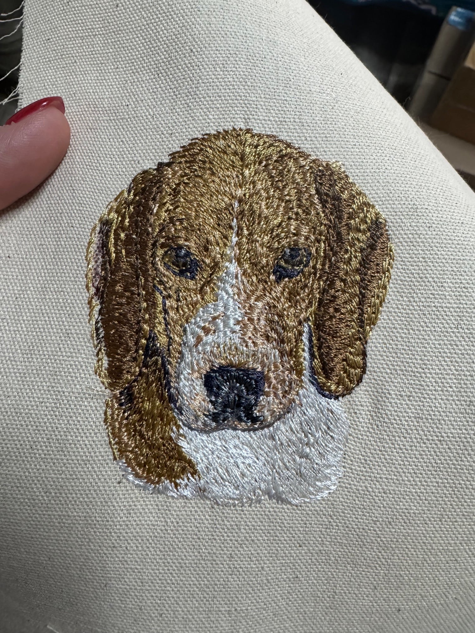 Beagle Hound Dog — Machine Embroidered Framed Art | Tabletop Decor