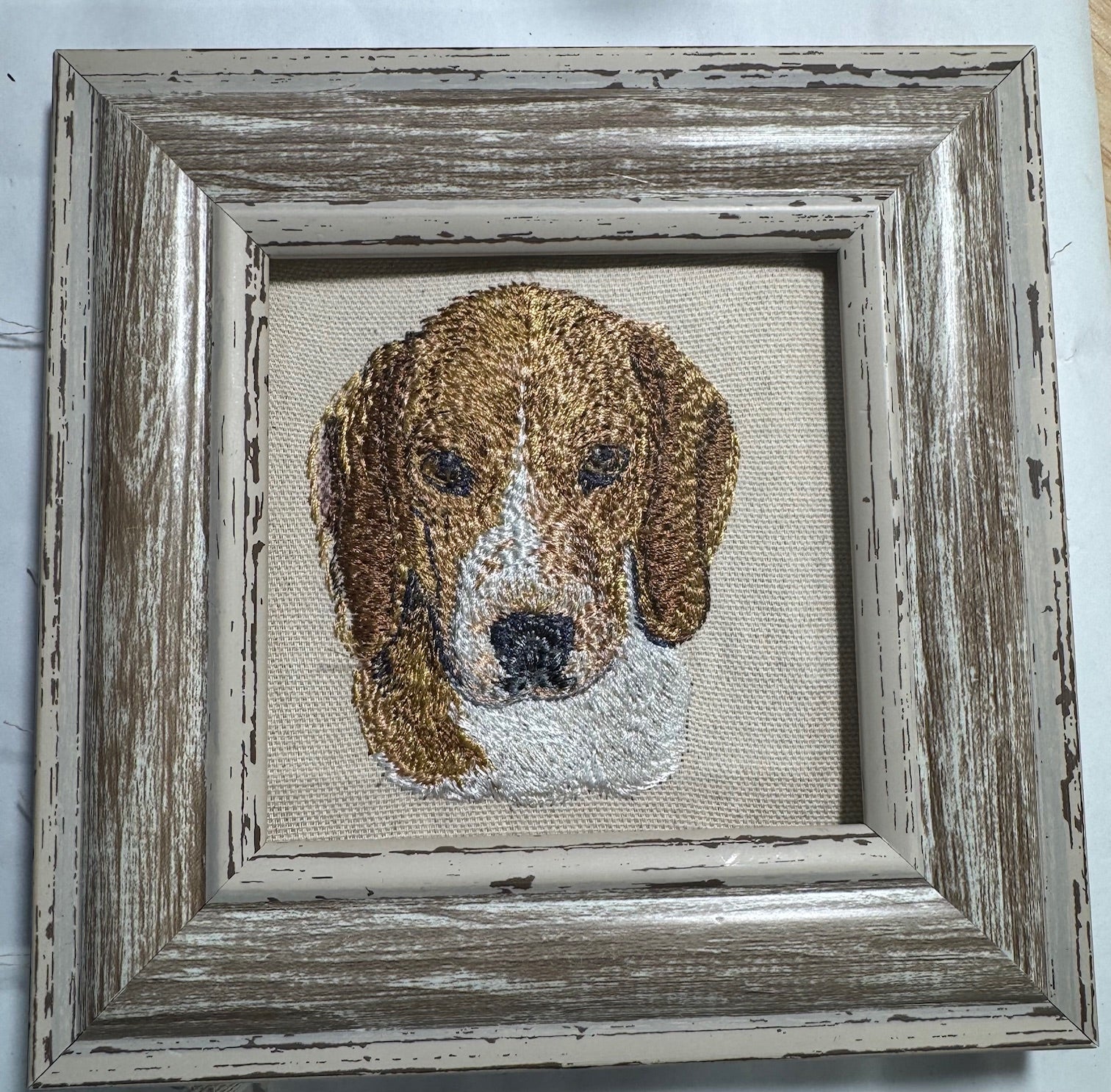 Beagle Hound Dog — Machine Embroidered Framed Art | Tabletop Decor
