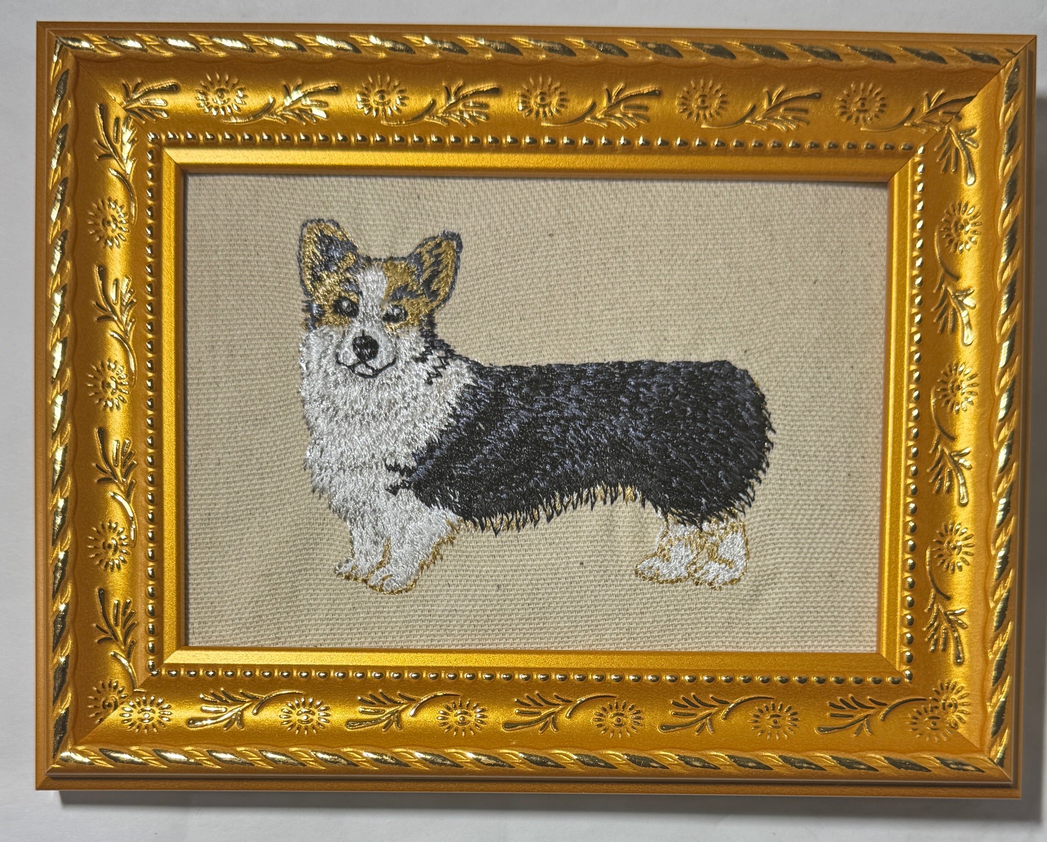 Tri Color Corgi | Machine Embroidered Framed Art | Tabletop Decor
