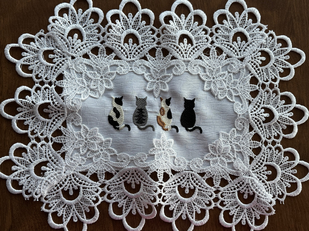 Cats Machine Embroidered Doily Home Tabletop Runner Home Decor