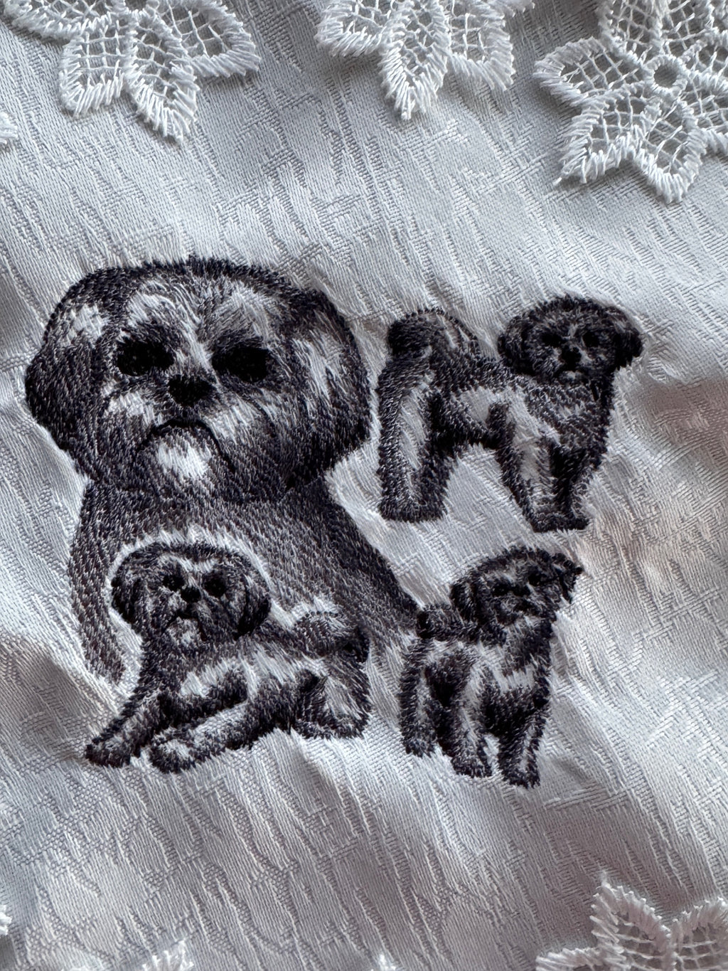 Shih tzu Machine Embroidered Doily! Unique Tabletop Home Decor Dog Breed