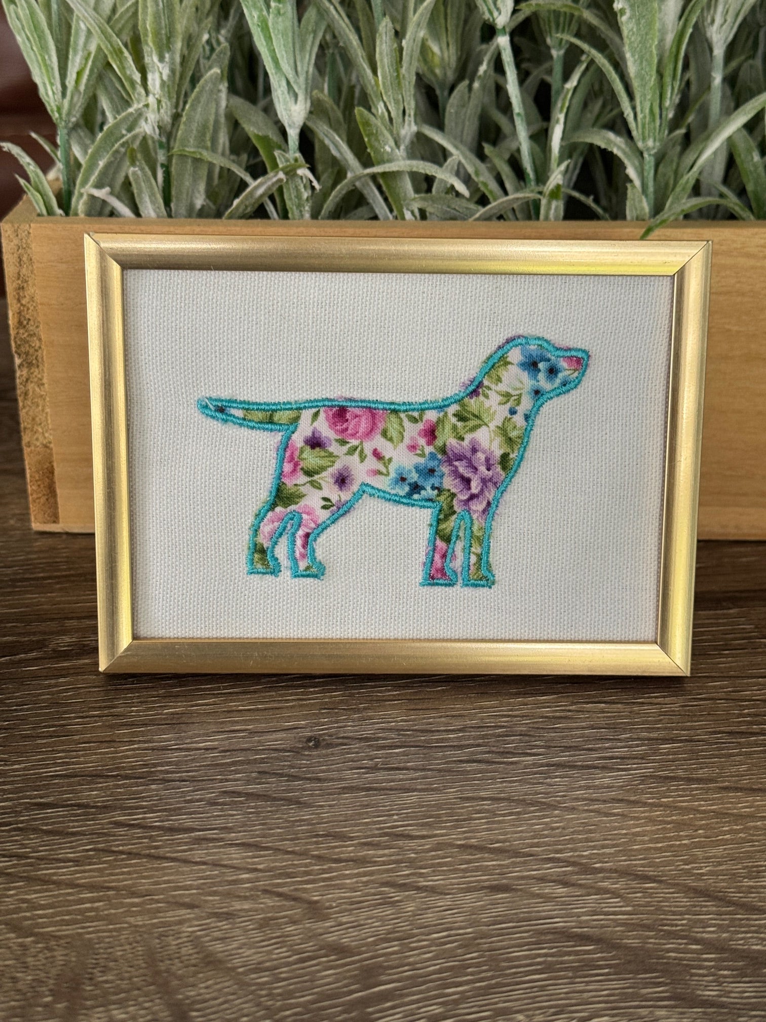 Labrador Retriever — Machine Embroidered Art | Frame or Hand Towel