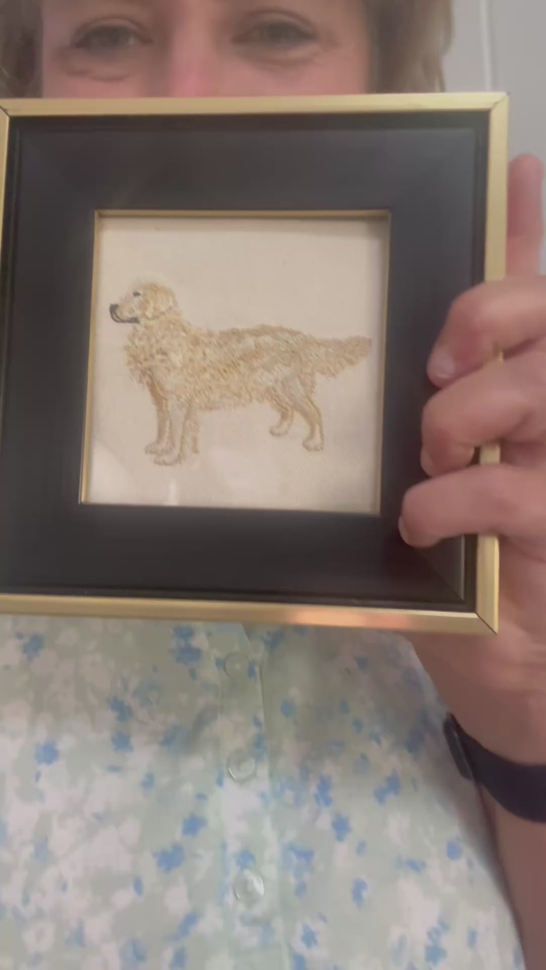 Golden Retriever Machine Embroidered Framed Art | Tabletop Decor